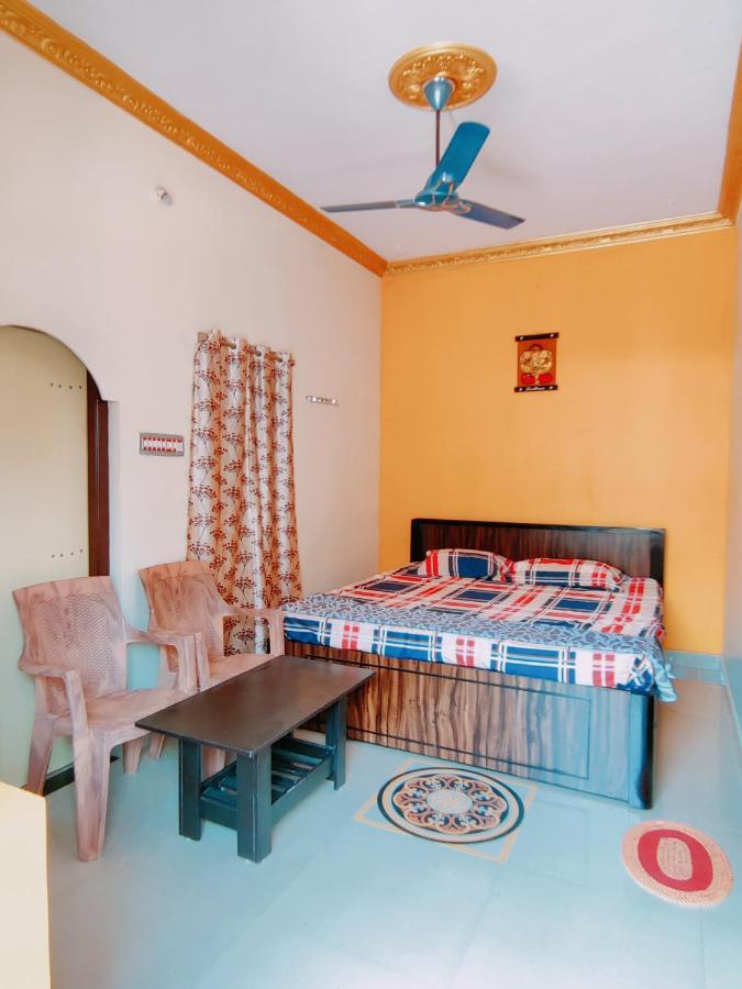 האמפי Balaji Homestay מראה חיצוני תמונה